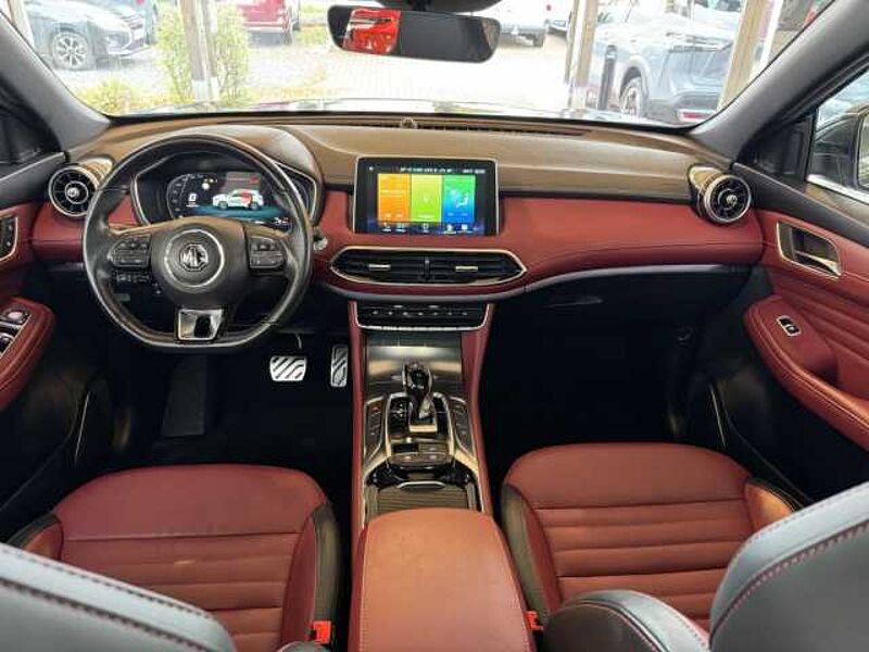 MG EHS PHEV Luxury